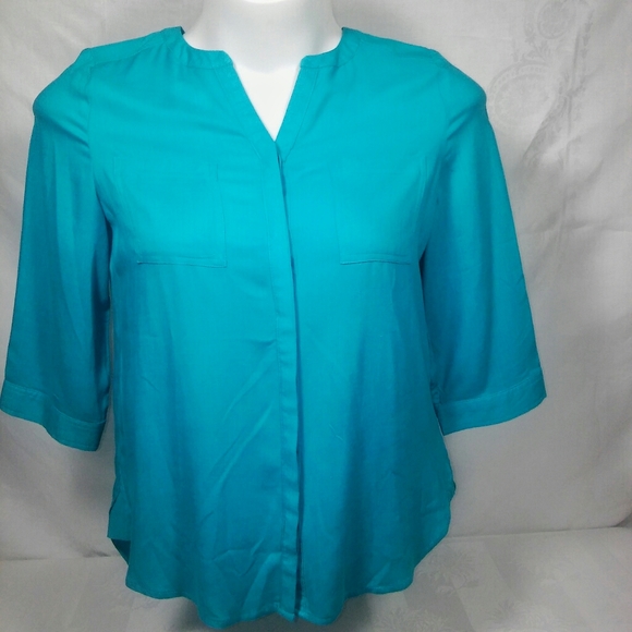 Chico's button down three quarter sleeve blouse . - Picture 1 of 4
